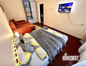 1-к квартира, посуточно, 40м2, 1/1 этаж