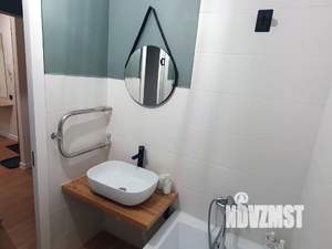 1-к квартира, посуточно, 49м2, 1/1 этаж