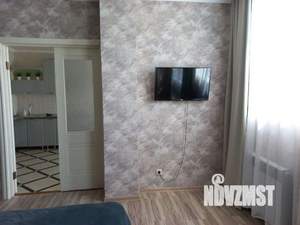 2-к квартира, посуточно, 52м2, 1/1 этаж