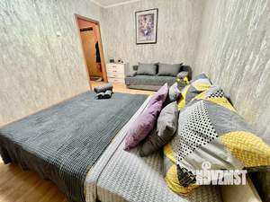 1-к квартира, посуточно, 44м2, 4/10 этаж