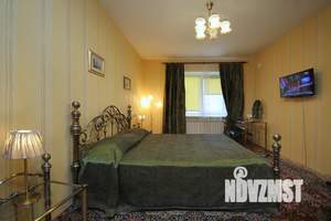 1-к квартира, посуточно, 40м2, 2/9 этаж