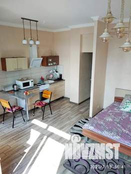 Студия квартира, посуточно, 38м2, 6/6 этаж