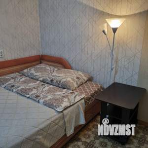 1-к квартира, посуточно, 35м2, 2/10 этаж