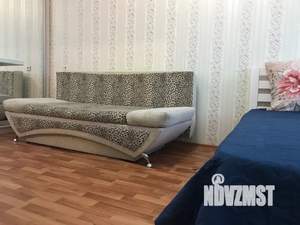 1-к квартира, посуточно, 35м2, 4/10 этаж