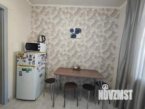 1-к квартира, посуточно, 40м2, 10/10 этаж