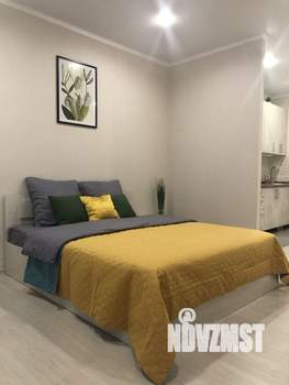 Студия квартира, посуточно, 38м2, 4/15 этаж