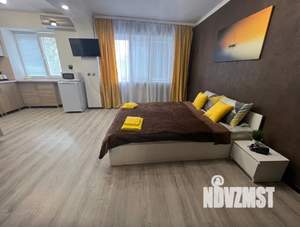 1-к квартира, посуточно, 35м2, 2/5 этаж