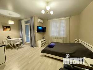 Студия квартира, посуточно, 35м2, 3/10 этаж
