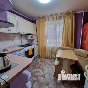 1-к квартира, посуточно, 35м2, 1/10 этаж