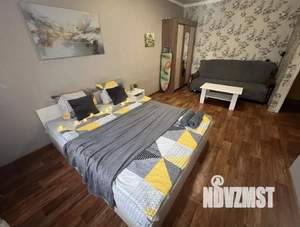 1-к квартира, посуточно, 40м2, 1/1 этаж