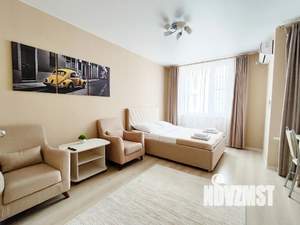 Студия квартира, посуточно, 35м2, 2/11 этаж