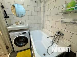 1-к квартира, посуточно, 42м2, 18/18 этаж