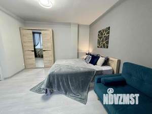 1-к квартира, посуточно, 42м2, 1/1 этаж