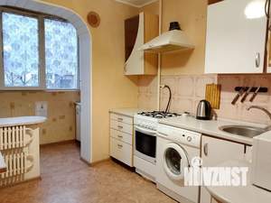 1-к квартира, посуточно, 34м2, 4/9 этаж