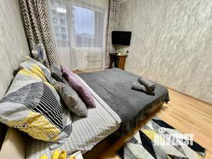 1-к квартира, посуточно, 44м2, 4/10 этаж