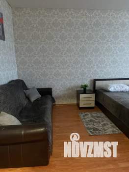 1-к квартира, посуточно, 37м2, 4/9 этаж