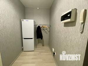 Студия квартира, посуточно, 35м2, 3/10 этаж