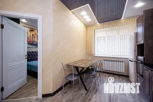 1-к квартира, посуточно, 47м2, 1/1 этаж