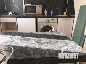 1-к квартира, посуточно, 38м2, 3/9 этаж