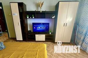 1-к квартира, посуточно, 44м2, 1/94 этаж
