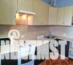 1-к квартира, посуточно, 35м2, 9/10 этаж