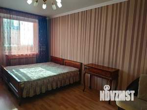 1-к квартира, посуточно, 35м2, 3/10 этаж