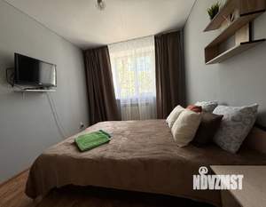 1-к квартира, посуточно, 44м2, 3/6 этаж