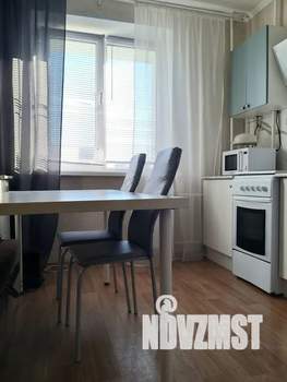 1-к квартира, посуточно, 33м2, 5/10 этаж