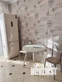 1-к квартира, посуточно, 44м2, 10/18 этаж