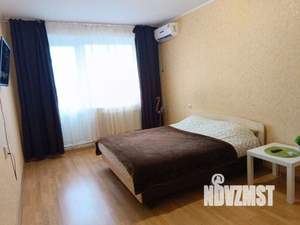 1-к квартира, посуточно, 43м2, 1/1 этаж