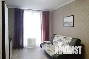 1-к квартира, посуточно, 35м2, 8/12 этаж