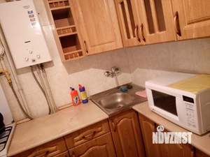 2-к квартира, посуточно, 41м2, 5/5 этаж