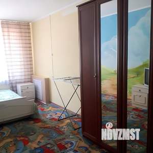 4-к квартира, посуточно, 110м2, 1/9 этаж