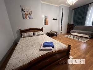 1-к квартира, посуточно, 50м2, 1/1 этаж