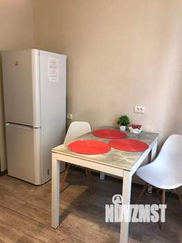 1-к квартира, посуточно, 38м2, 1/9 этаж
