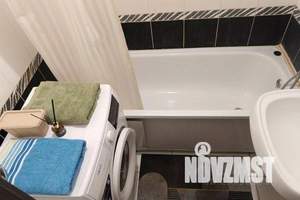 1-к квартира, посуточно, 41м2, 1/10 этаж