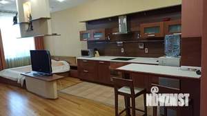 Студия квартира, на длительный срок, 64м2, 10/17 этаж