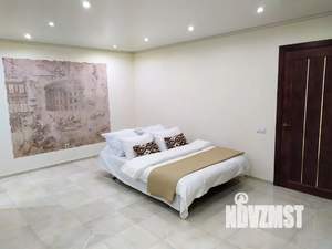 1-к квартира, посуточно, 50м2, 3/5 этаж