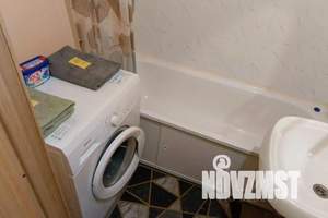 1-к квартира, посуточно, 43м2, 6/9 этаж