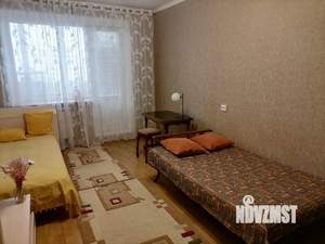 1-к квартира, посуточно, 34м2, 4/10 этаж