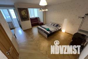 1-к квартира, посуточно, 50м2, 4/12 этаж