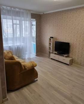 Студия квартира, на длительный срок, 43м2, 4/4 этаж