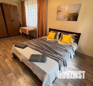 1-к квартира, посуточно, 40м2, 1/5 этаж