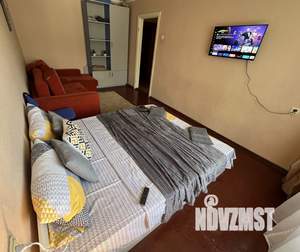1-к квартира, посуточно, 45м2, 1/1 этаж