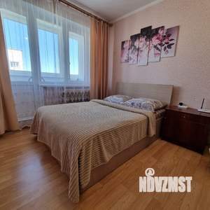 1-к квартира, посуточно, 40м2, 9/10 этаж