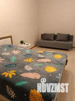 1-к квартира, посуточно, 37м2, 4/10 этаж