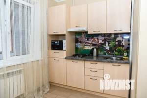 1-к квартира, посуточно, 36м2, 3/9 этаж