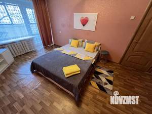 1-к квартира, посуточно, 38м2, 3/6 этаж