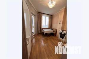 1-к квартира, посуточно, 44м2, 7/14 этаж