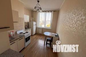 1-к квартира, посуточно, 53м2, 10/18 этаж